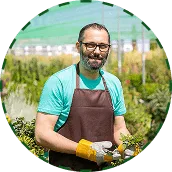 Meet the People Behind  the Fields - 金年会