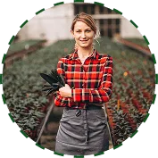 Meet the People Behind  the Fields - 金年会